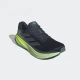 Championes de running Adidas Supernova Rise 2, color negro con detalles en verde flúor.