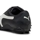 Championes Puma Mostro Perf, color negro con detalles en blanco, con capellada de cuero perforado y suela con tacos de goma.