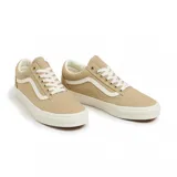 Zapatillas Vans Old Skool color beige con la clásica banda lateral blanca, cordones blancos y suela de goma color crema.