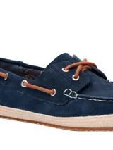 Mocasines náuticos de cuero azul marino con cordones marrones, ojales metálicos y suela de yute.