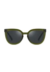 Lentes de sol con montura cuadrada color verde oliva y lentes grises. Fabricados con materiales reciclados.