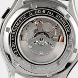 Reloj Jacques Lemans modelo 1-2030C de la línea Hybromatic para caballero, con caja de acero de 43mm, pulsera de cuero y silicona, y resistencia al agua de 10 ATM.