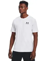 Remera blanca de Under Armour con logo negro en el pecho.