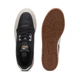 Championes Puma Shuffle Downtown OG de cuero sintético negro con detalles en blanco y beige.