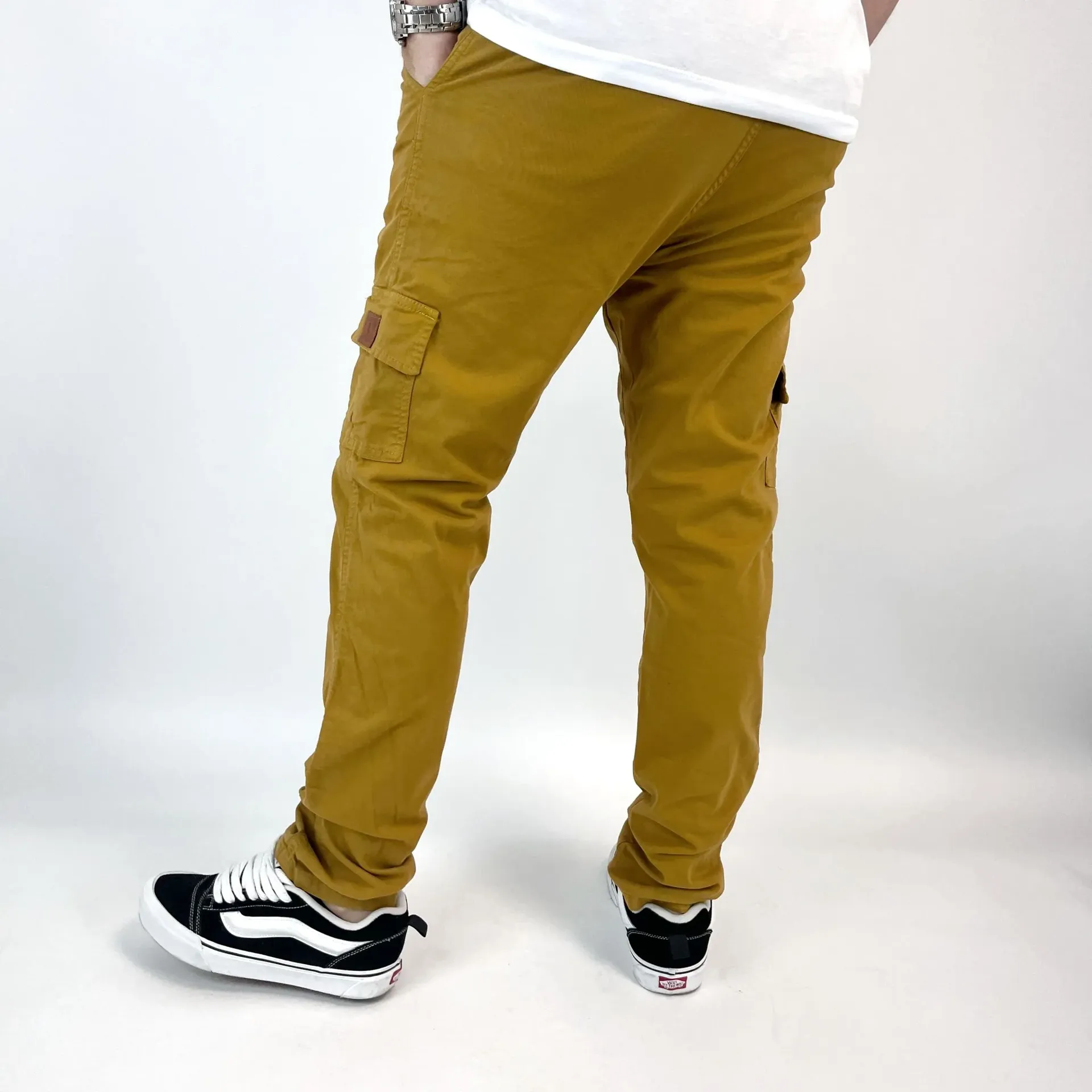 Pantalón Cargo Gabardina Mostaza en Duxon Trendo