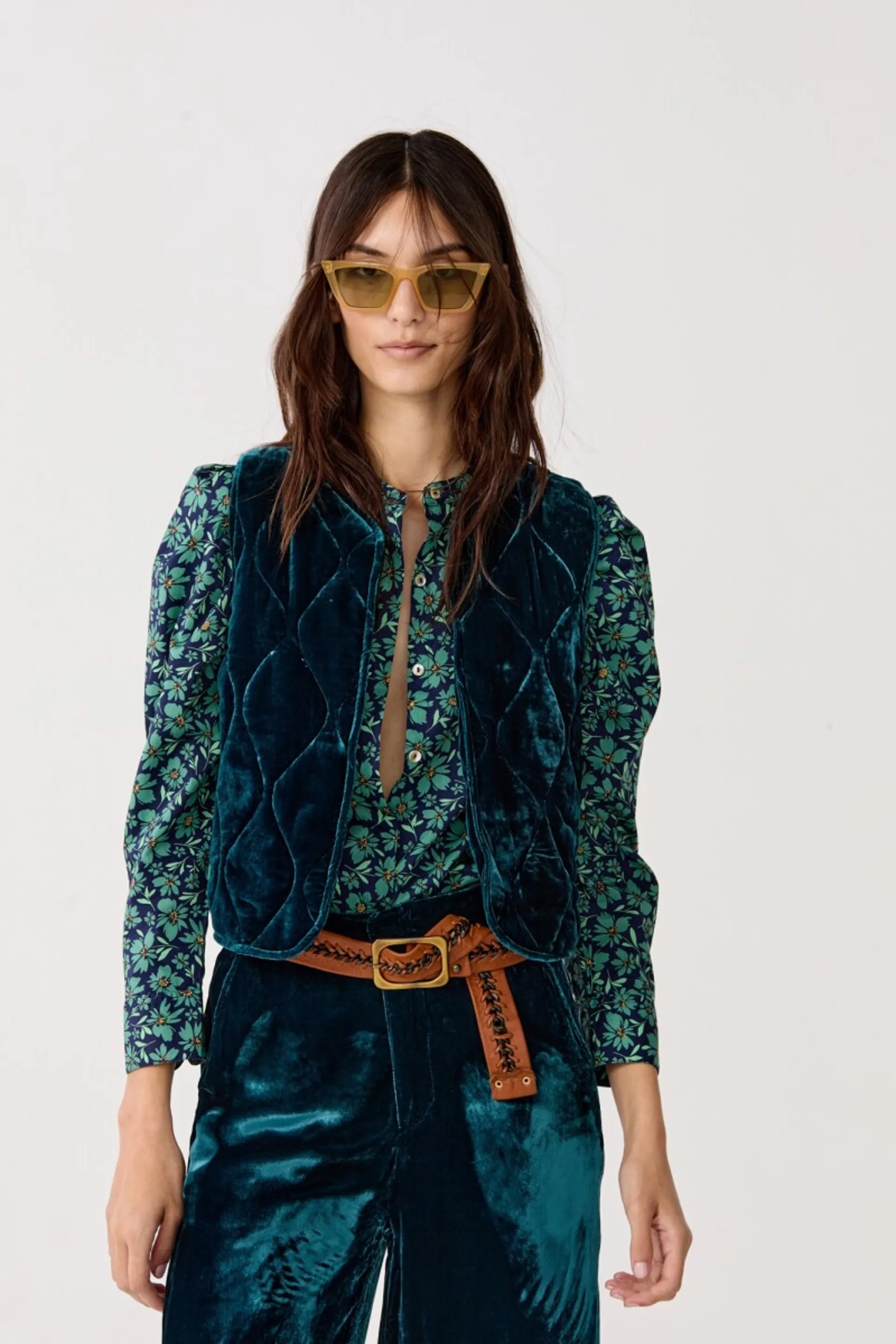 Chaleco acolchado de terciopelo en Magma Trendo