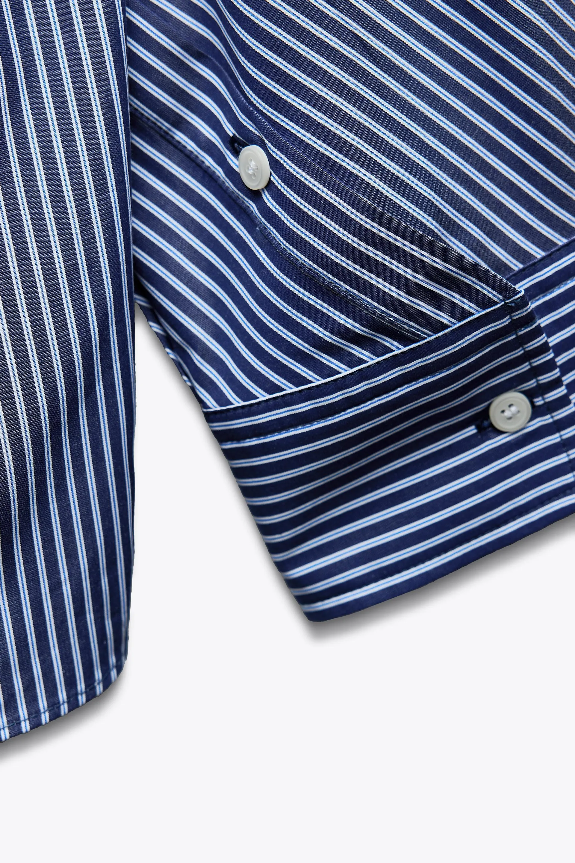 Camisa Popelín Oversize en Zara Trendo