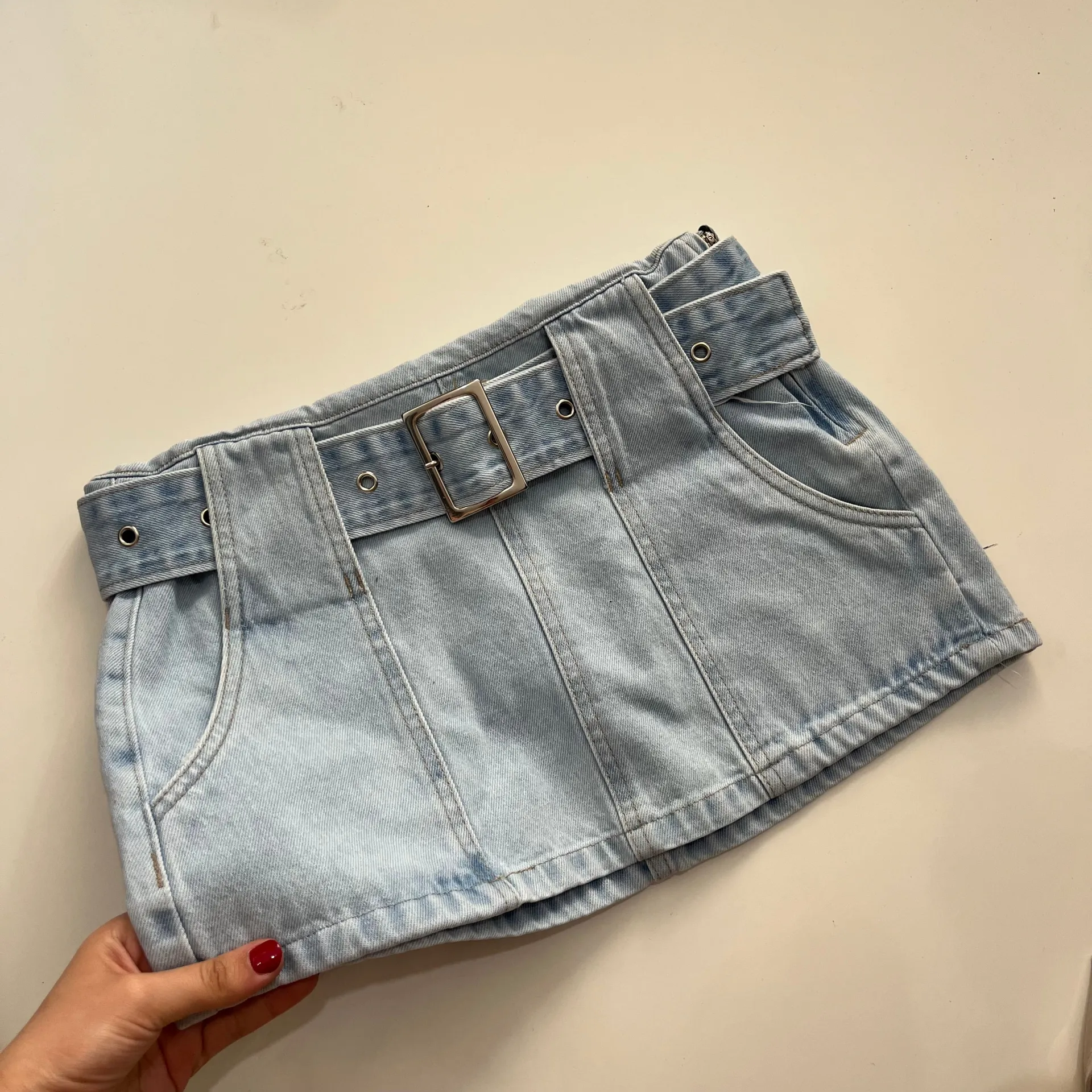 Minifalda de jean con cinturón en Touch ME Trendo