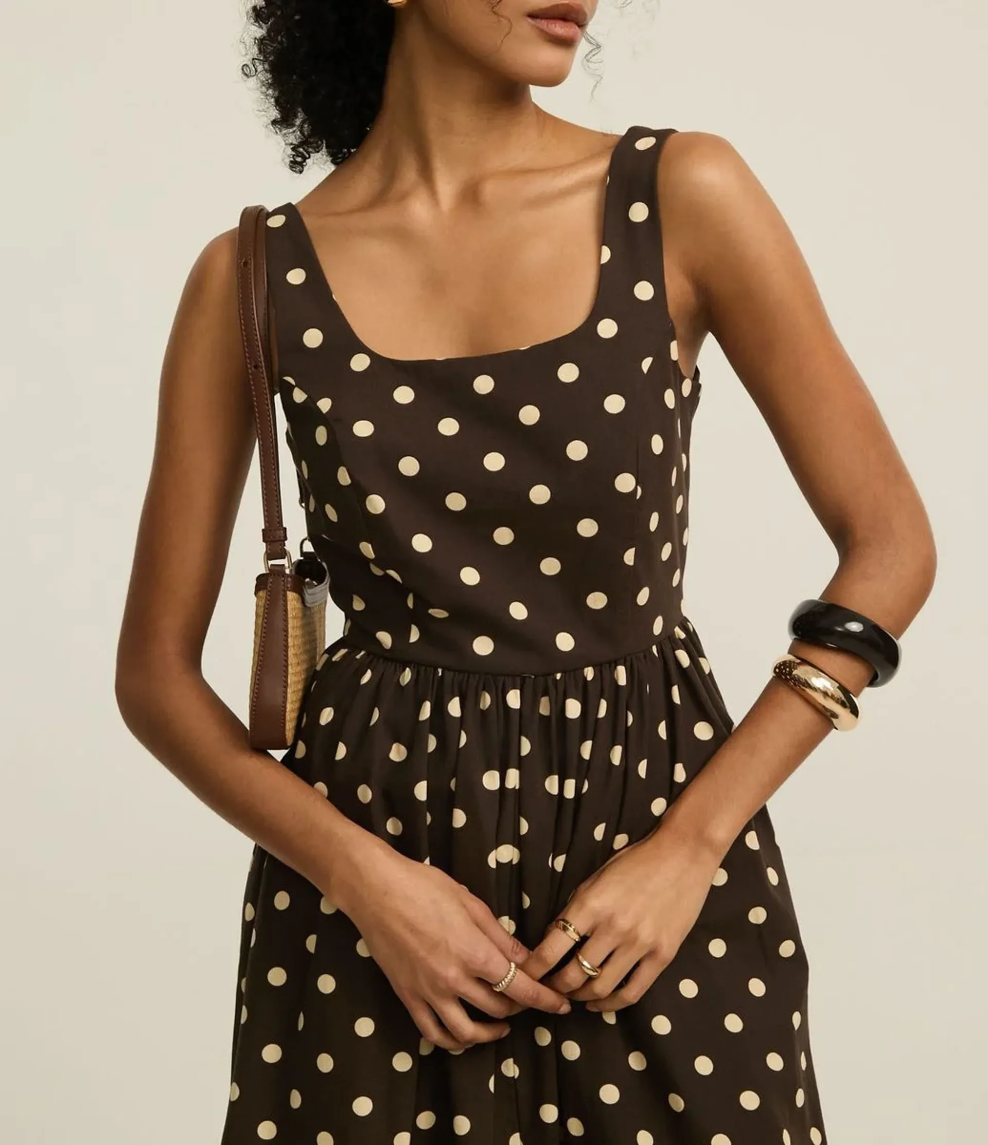 Vestido Midi Evasé con Lunares en Renner Trendo